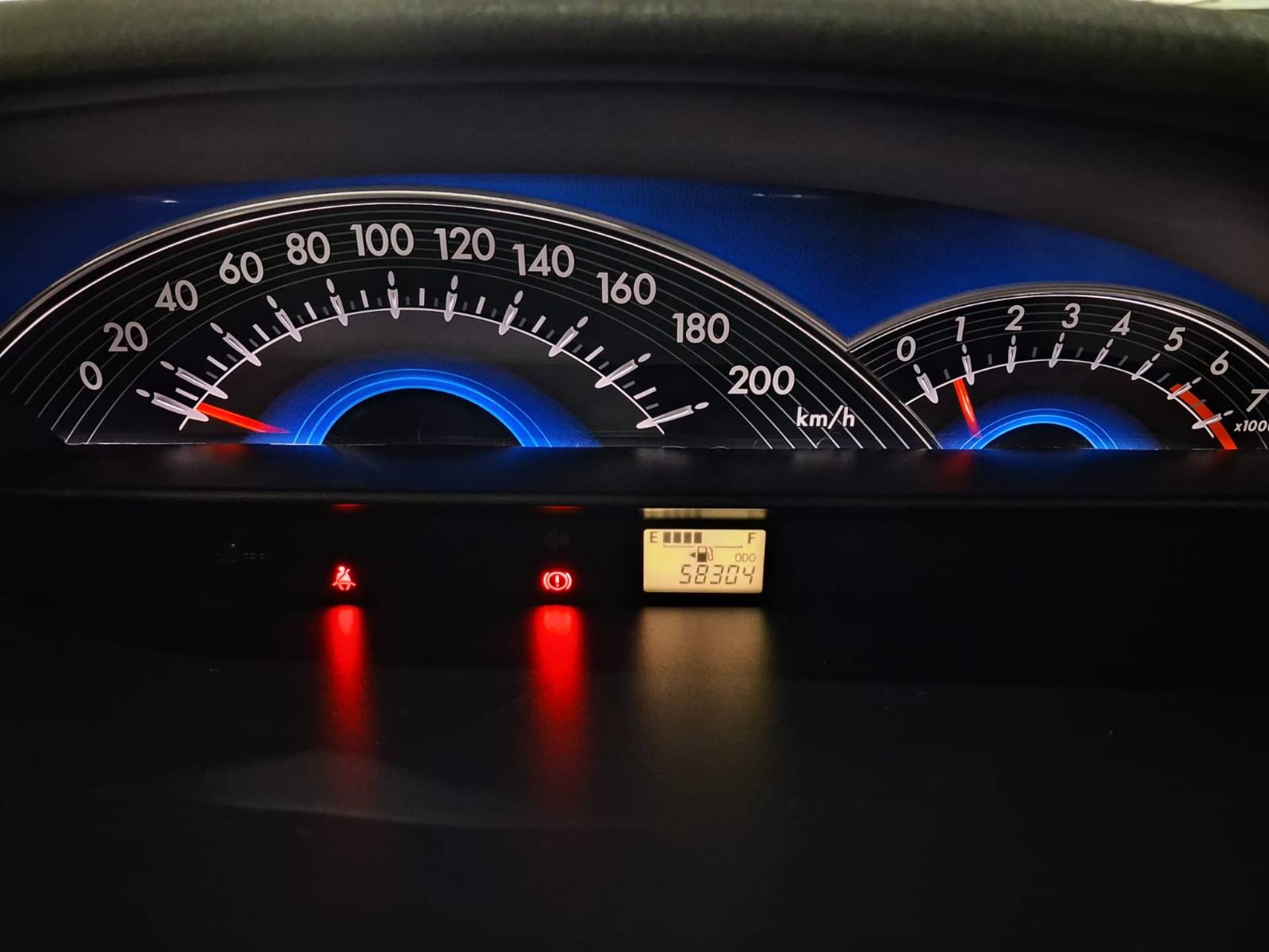TOYOTA ETIOS CROSS