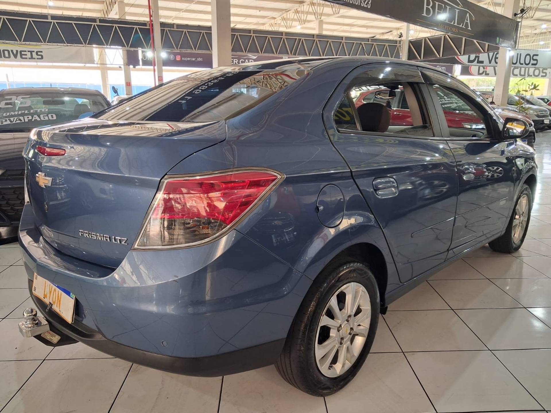 CHEVROLET PRISMA