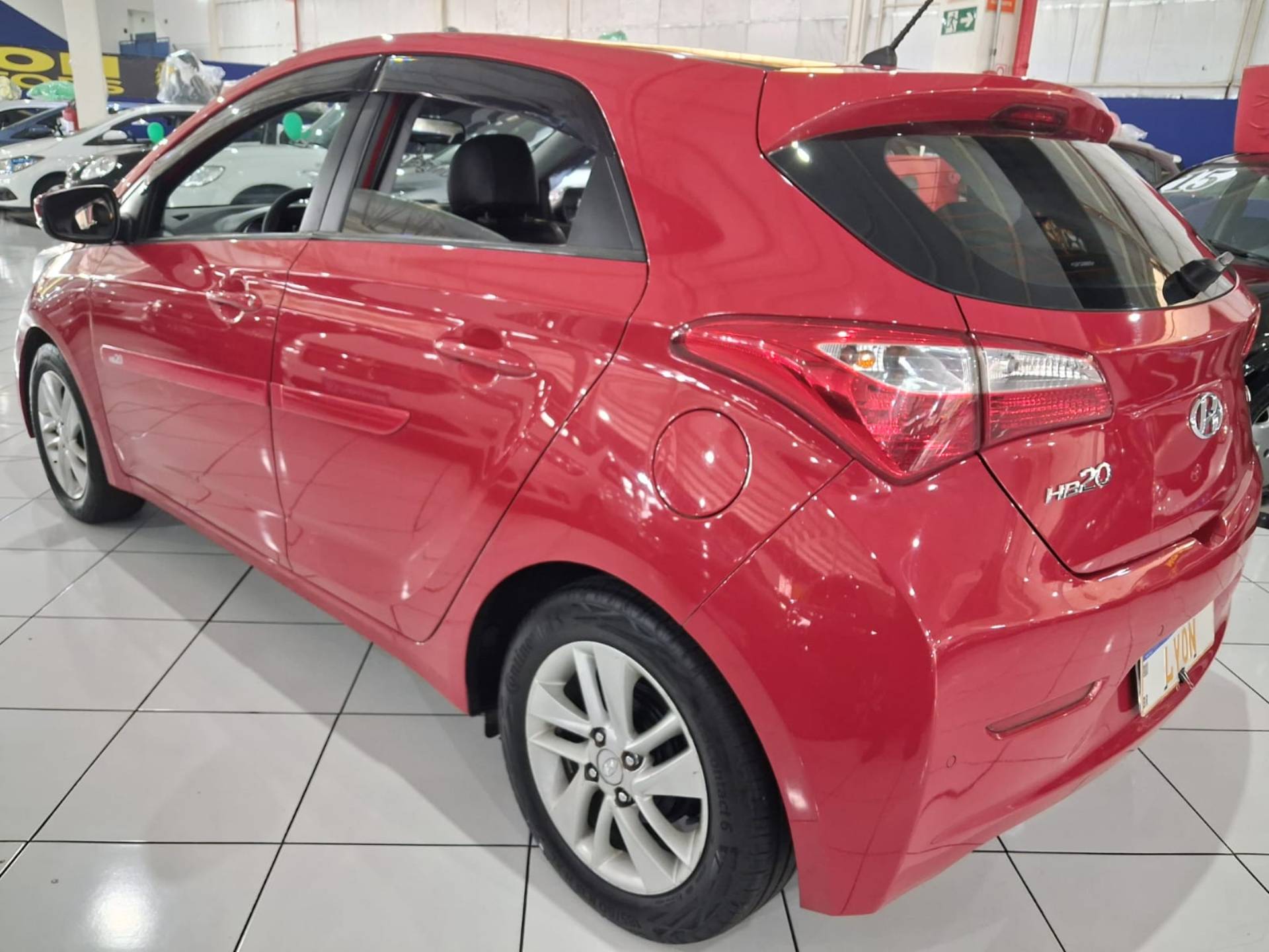 HYUNDAI HB20