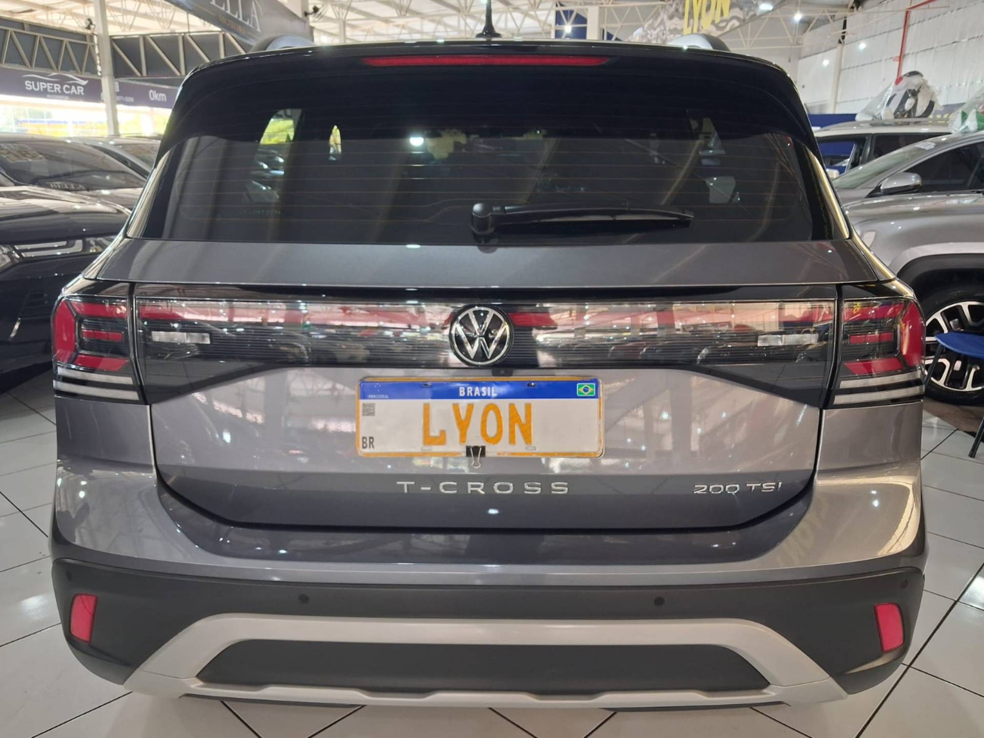 VOLKSWAGEN T-CROSS