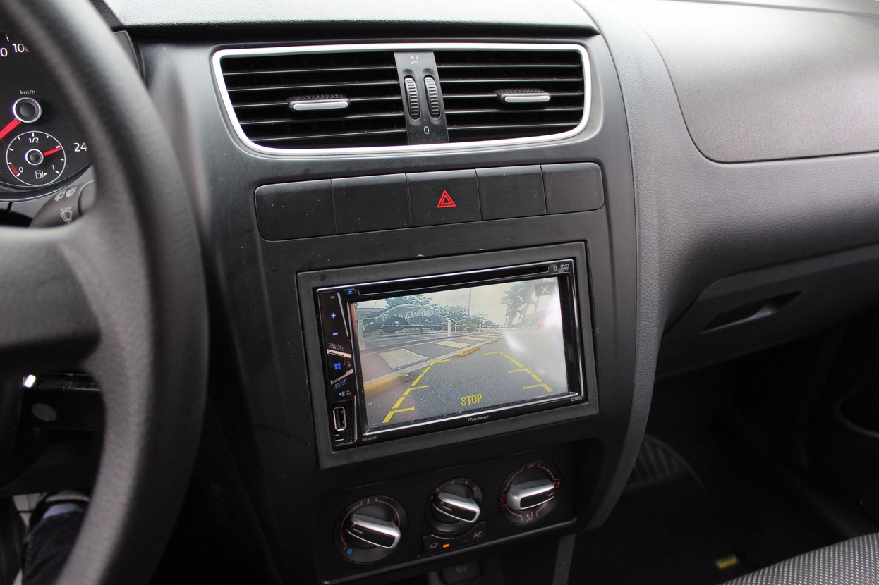 Car Image 11