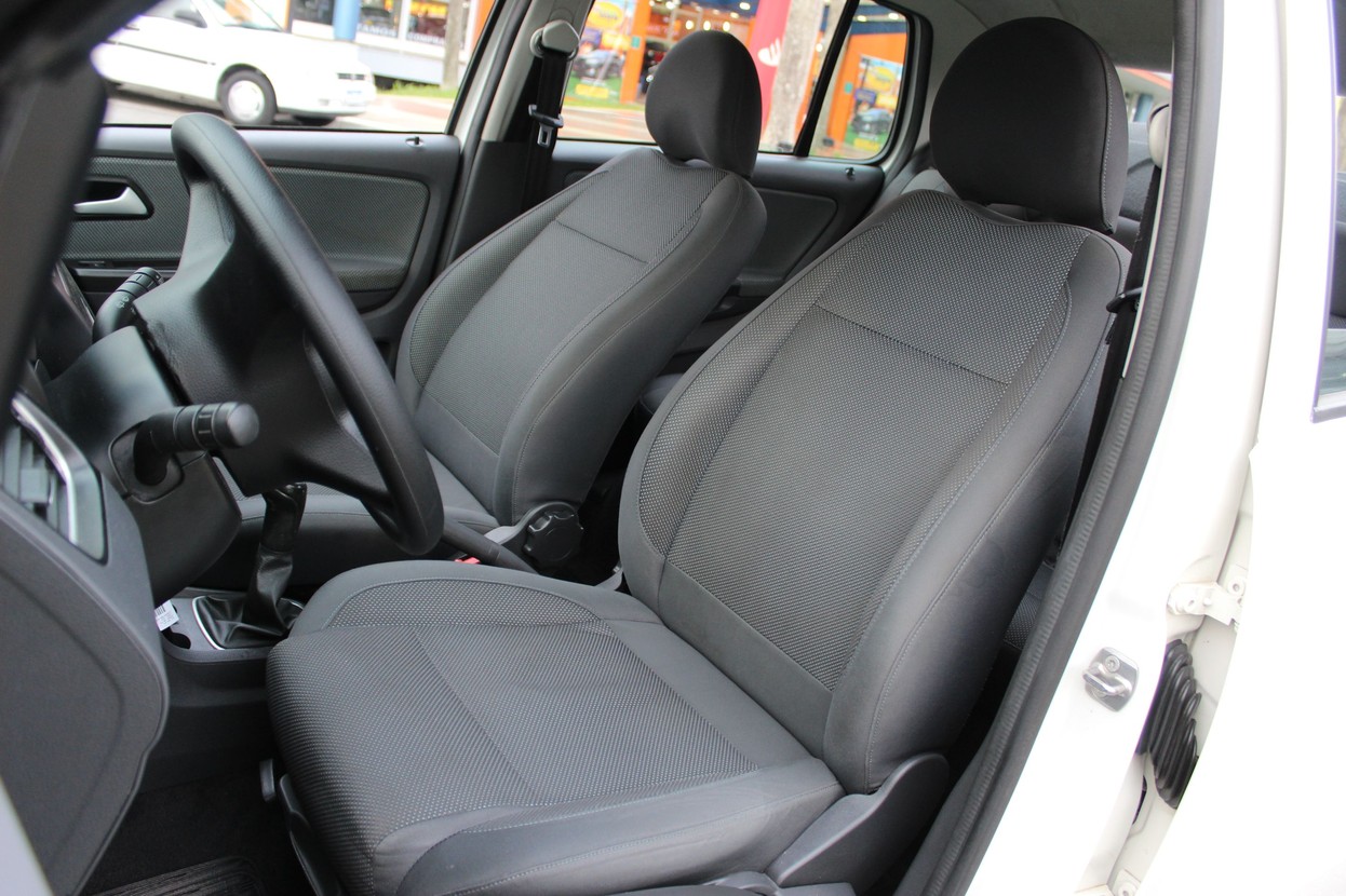 Car Image 9