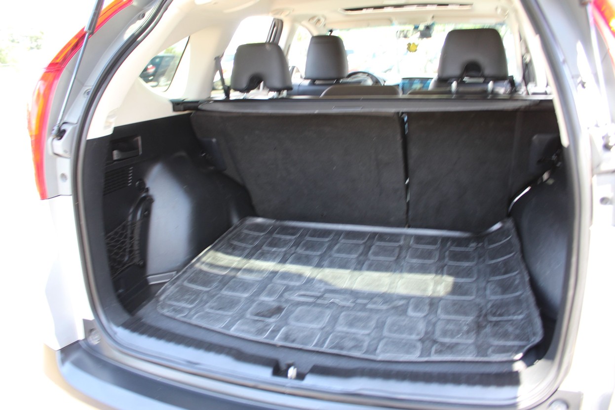 Car Image 8