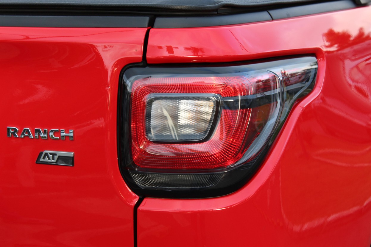 Car Image 19