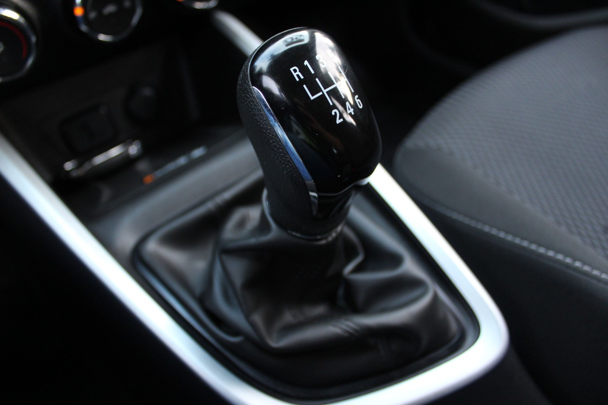 Car Image 14