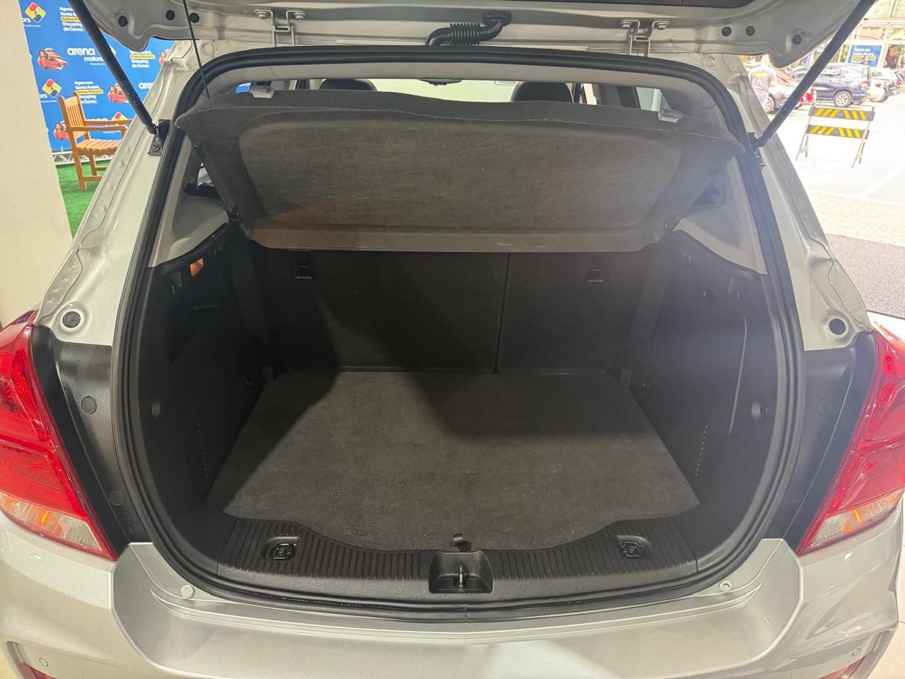 Car Image 6