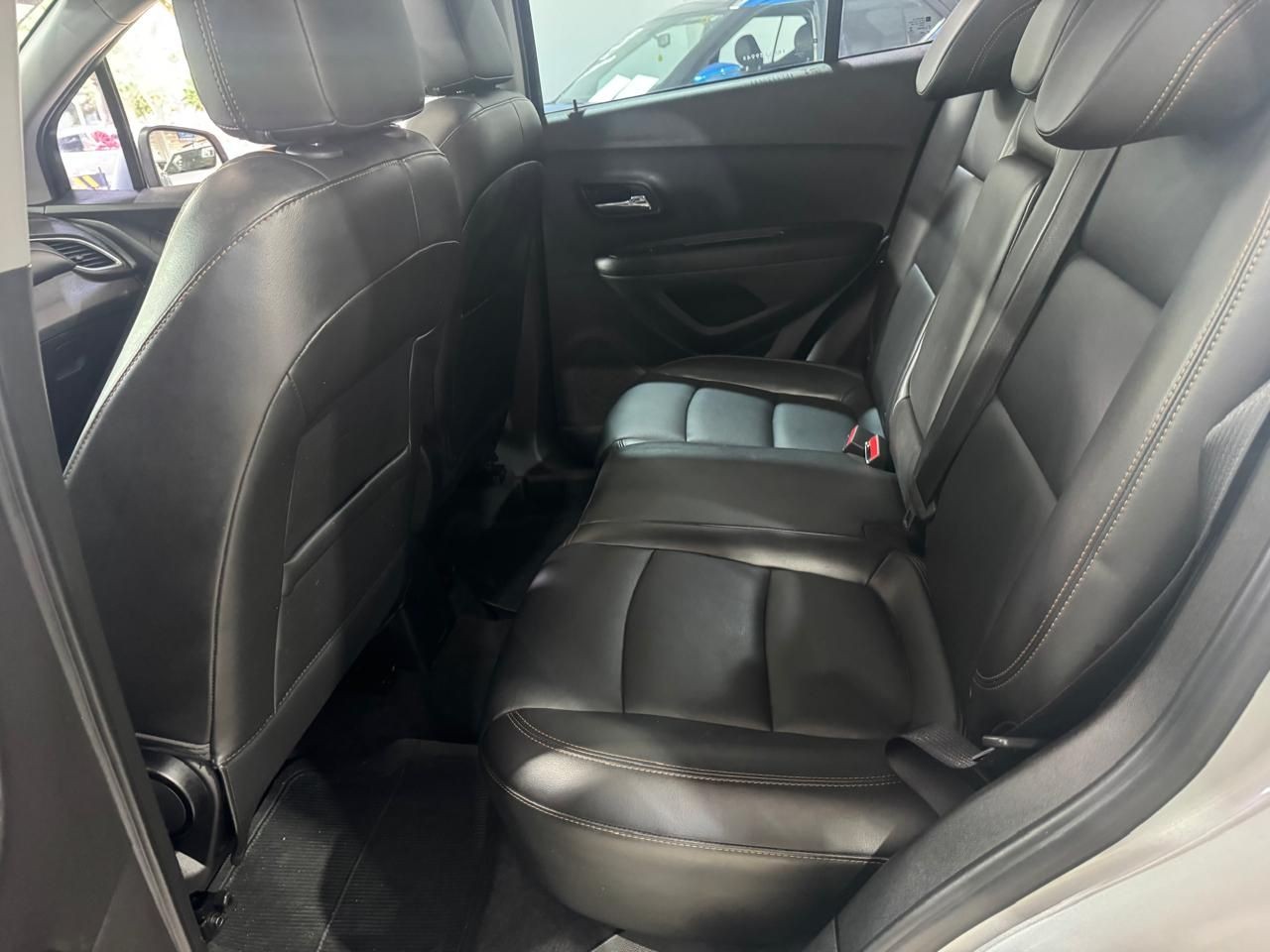 Car Image 8