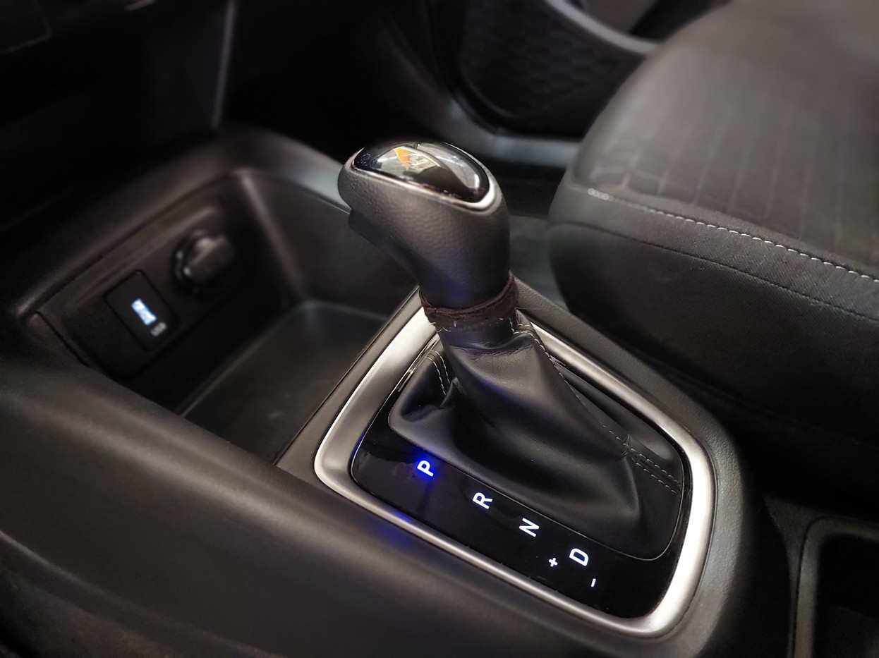 Car Image 11
