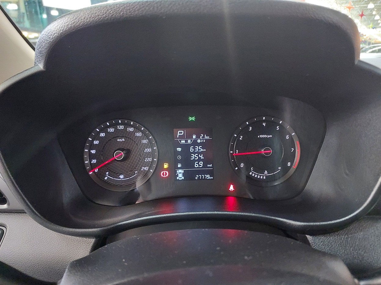 Car Image 9
