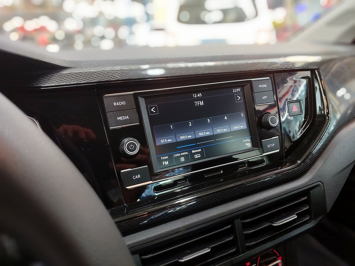 Car Image 9