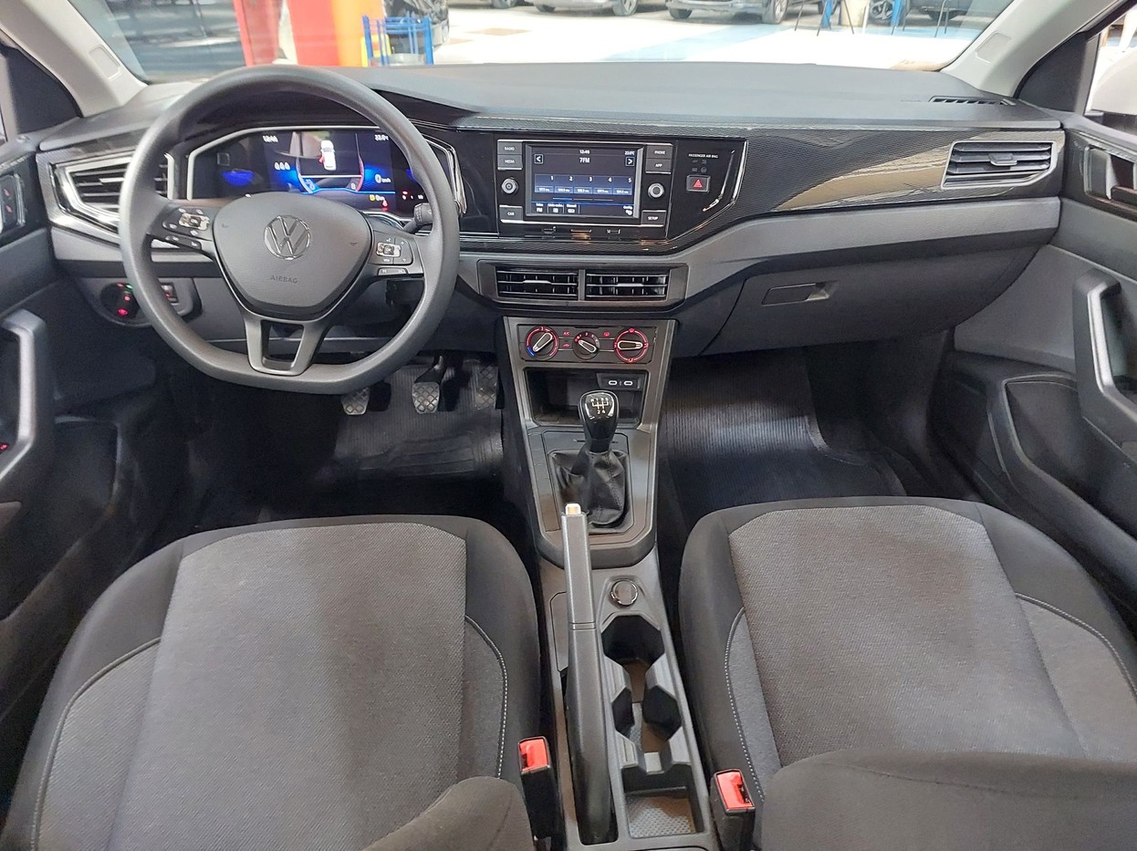 Car Image 12