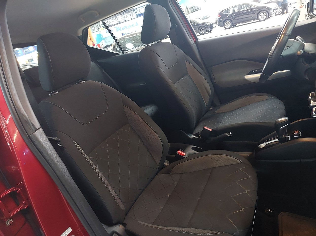 Car Image 15