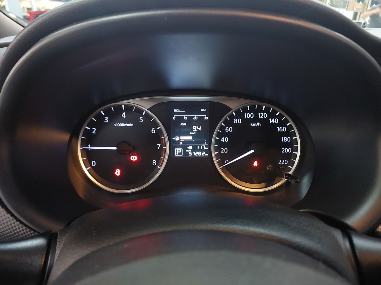 Car Image 12