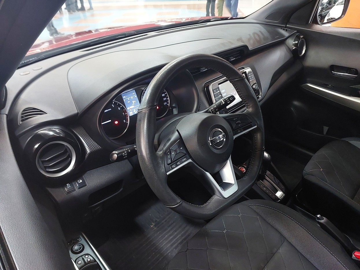 Car Image 7