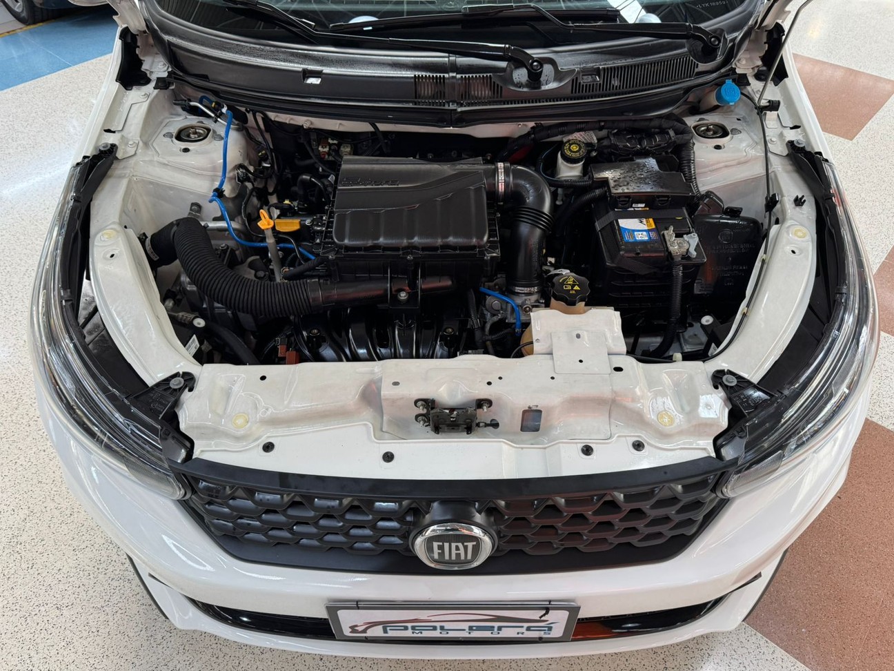 Car Image 18