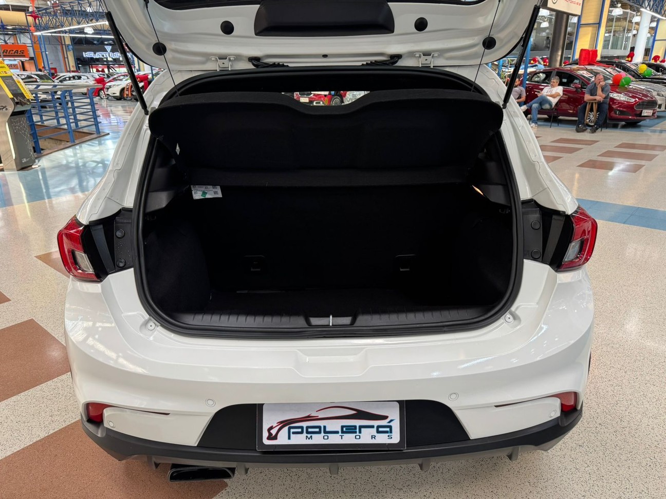 Car Image 17
