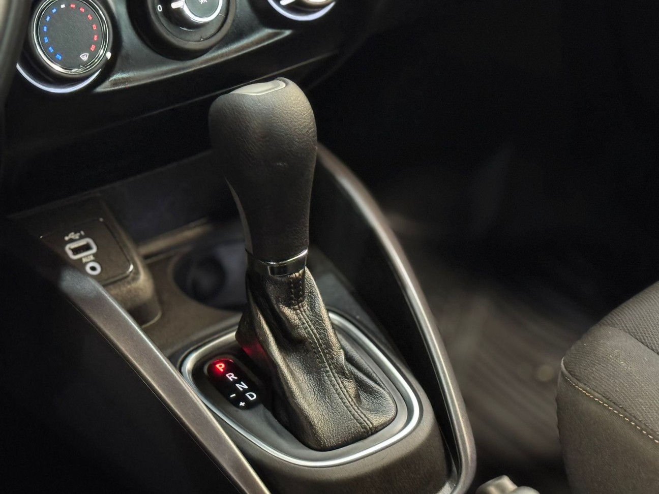 Car Image 12