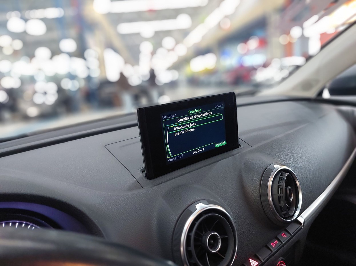 Car Image 11