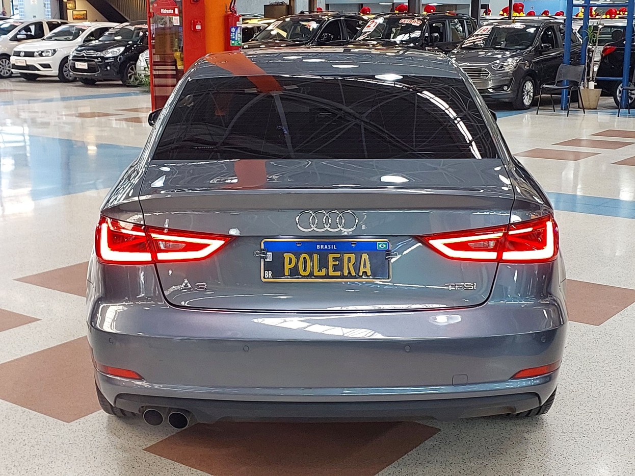 Car Image 5