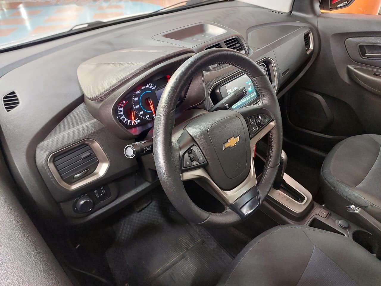 Car Image 7