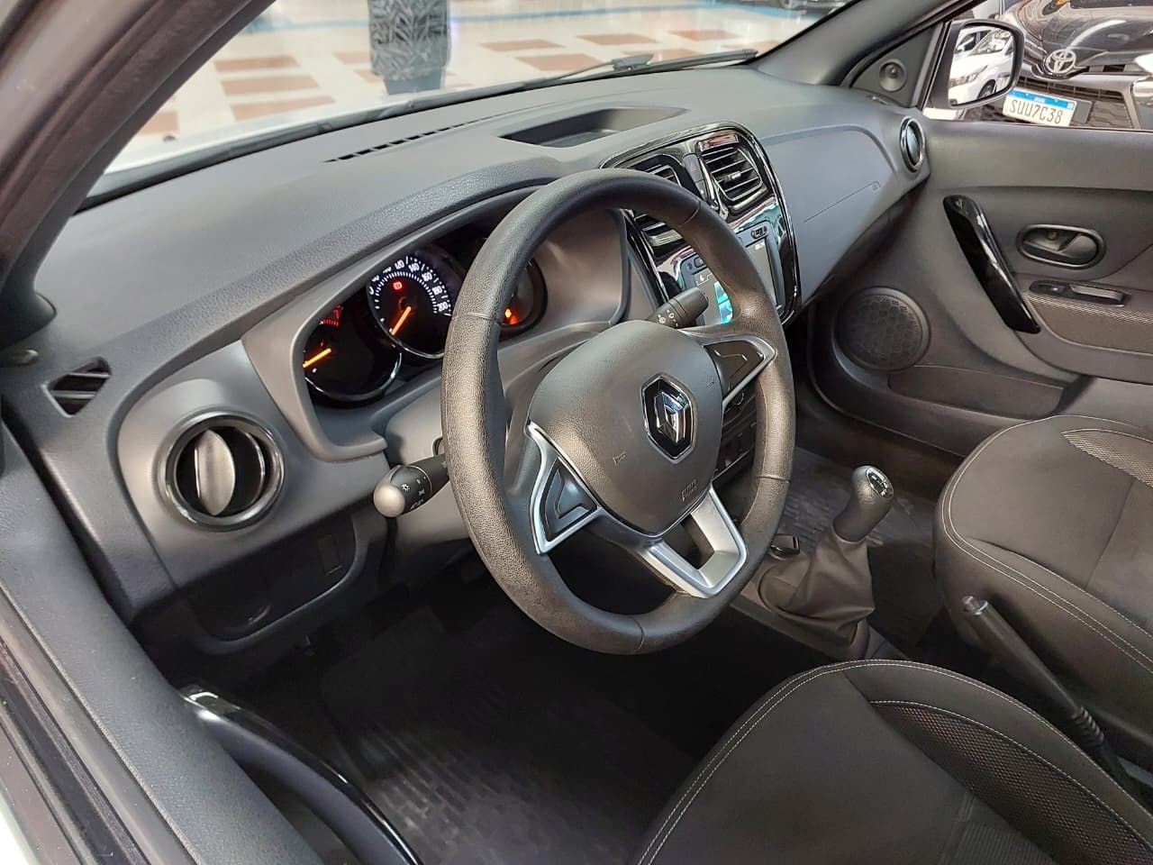 RENAULT LOGAN 1.0 12V SCE ZEN