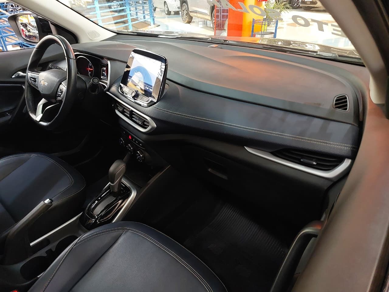 CHEVROLET TRACKER