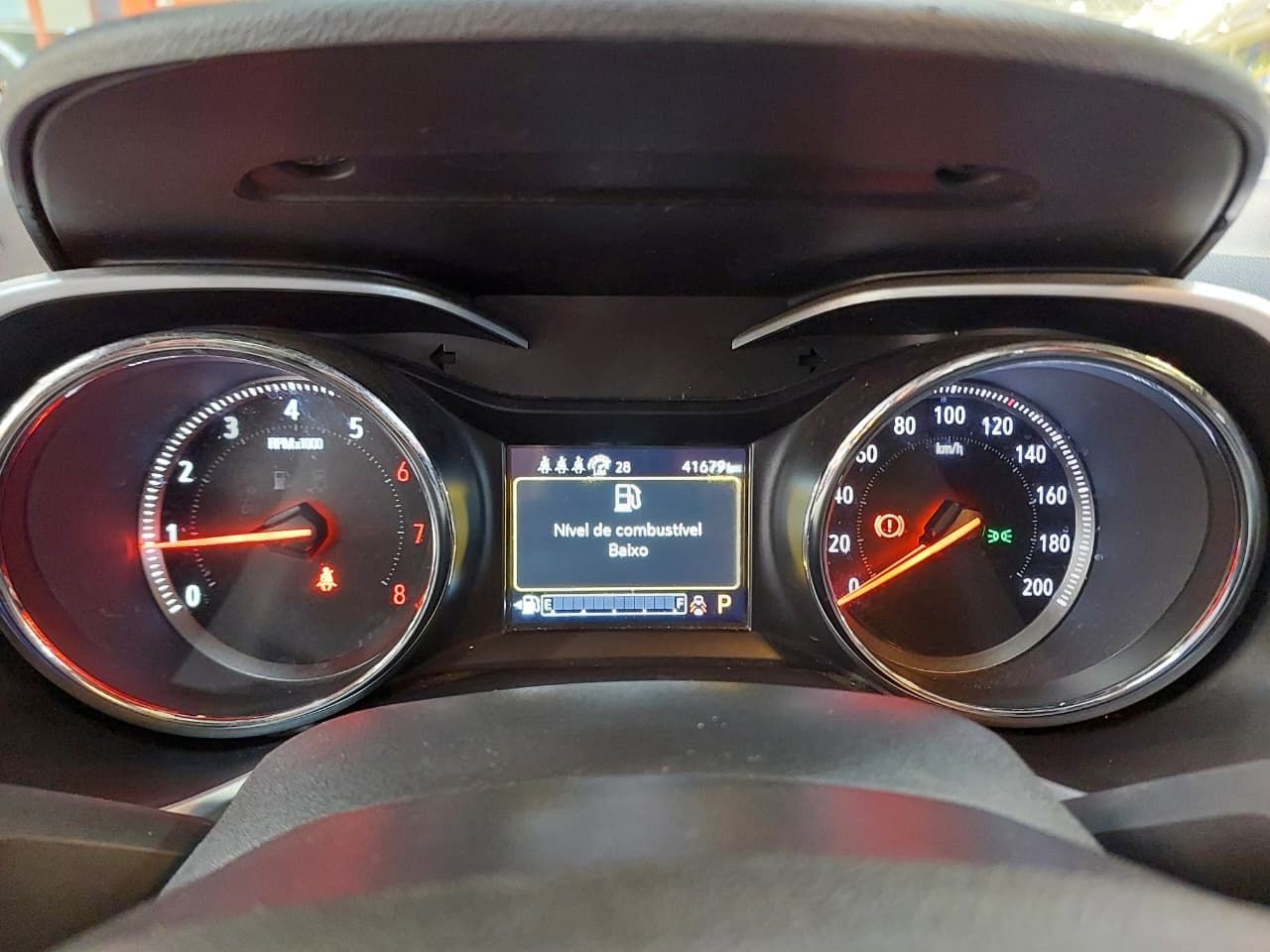 CHEVROLET TRACKER