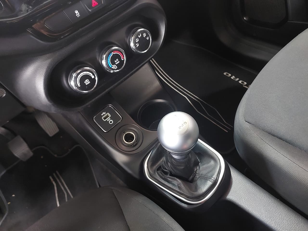 FIAT TORO 2.0 16V TURBO FREEDOM 4WD