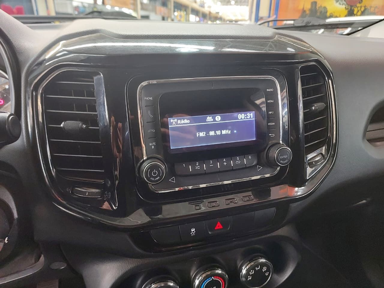 FIAT TORO 2.0 16V TURBO FREEDOM 4WD