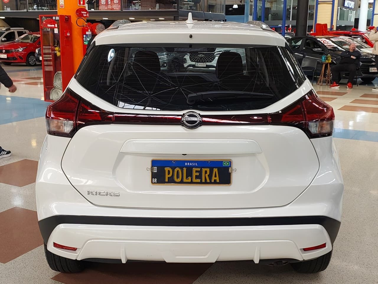NISSAN KICKS