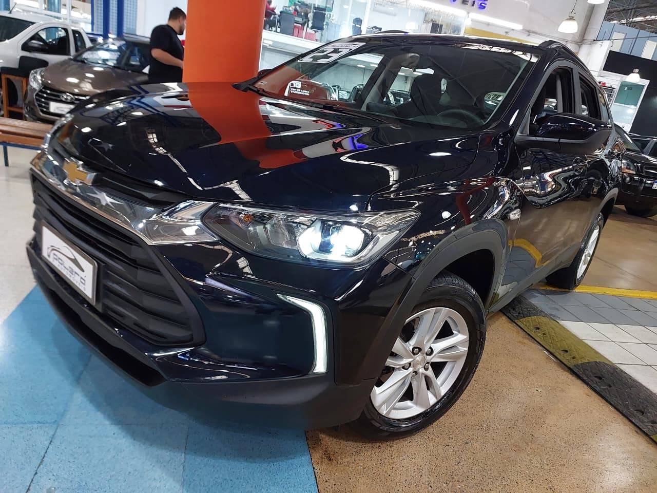 CHEVROLET TRACKER