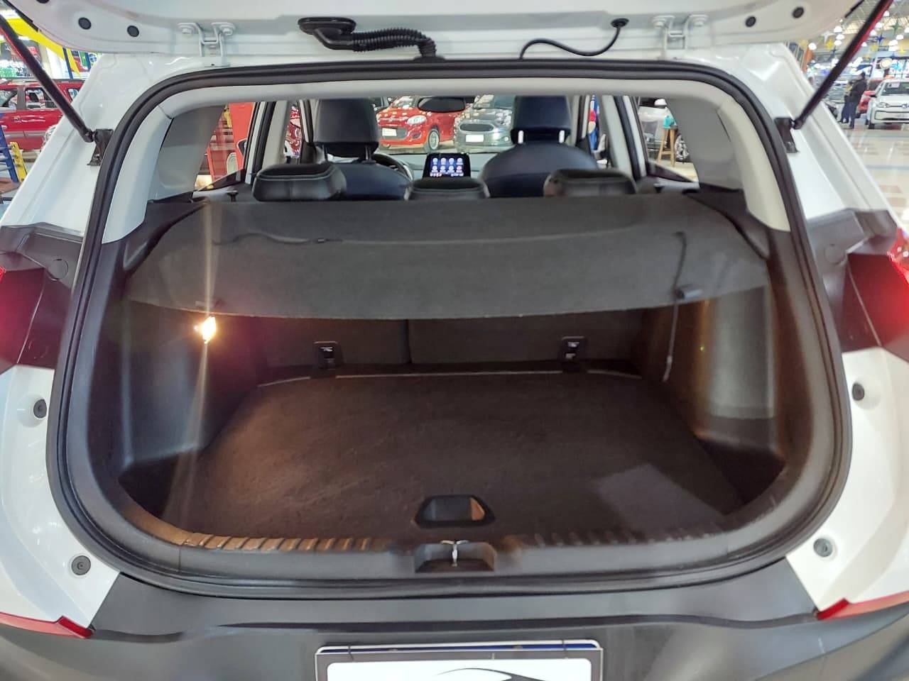CHEVROLET TRACKER