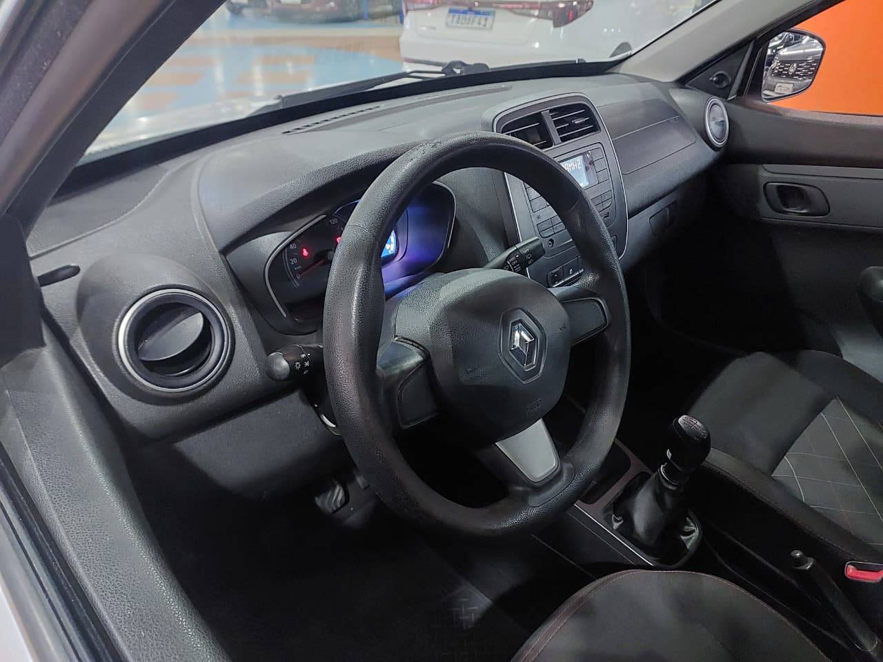 RENAULT KWID