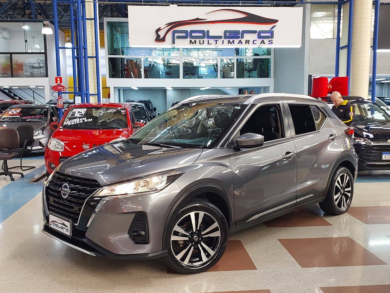 NISSAN KICKS