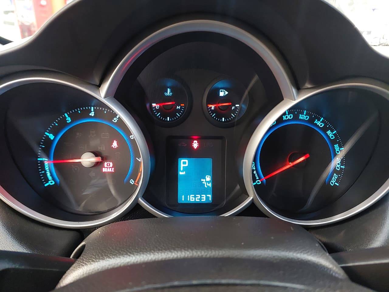 CHEVROLET CRUZE