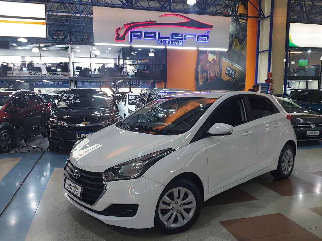 HYUNDAI HB20