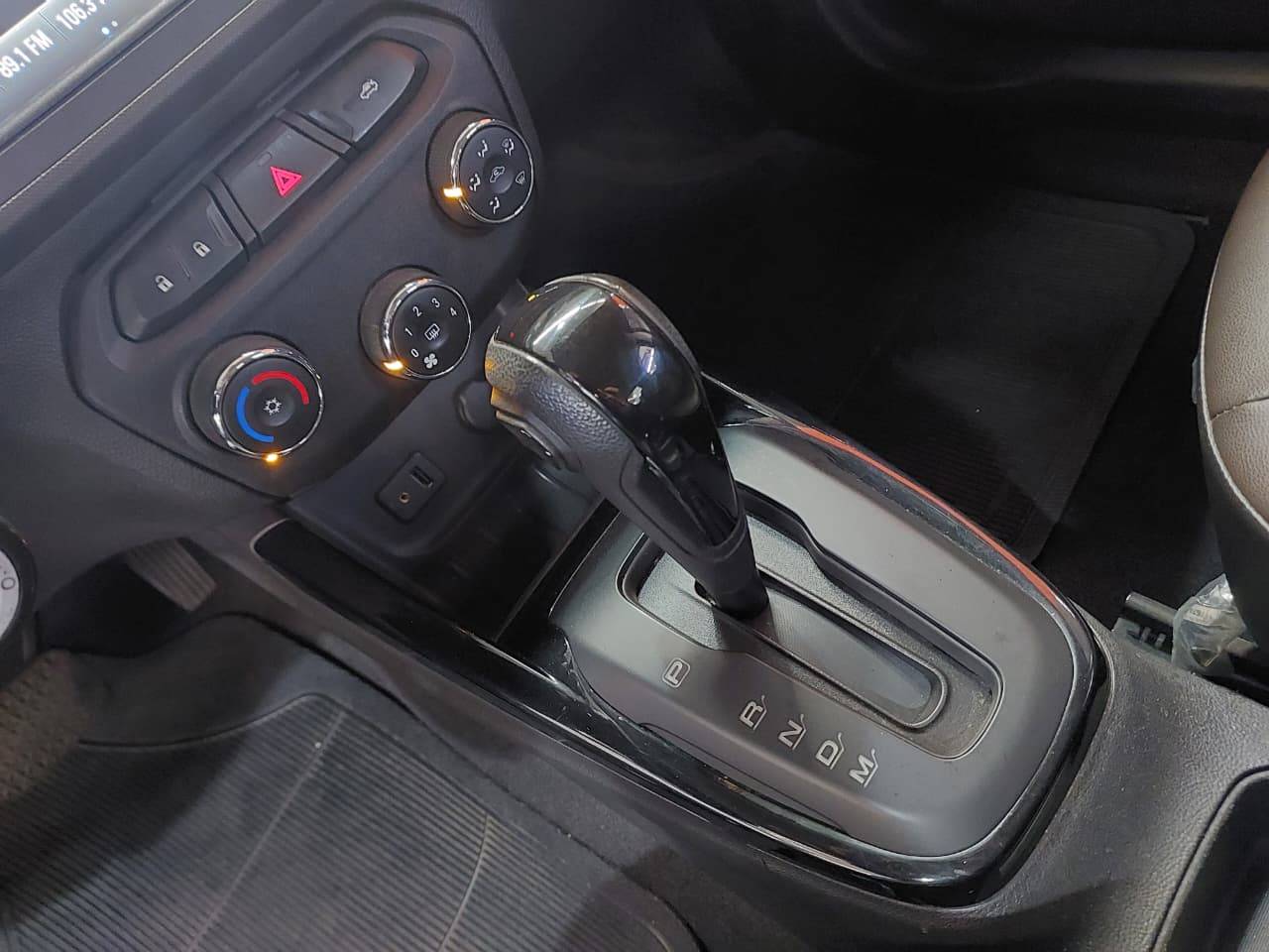 CHEVROLET PRISMA