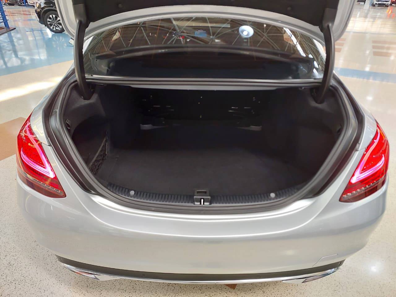 MERCEDES-BENZ C 180