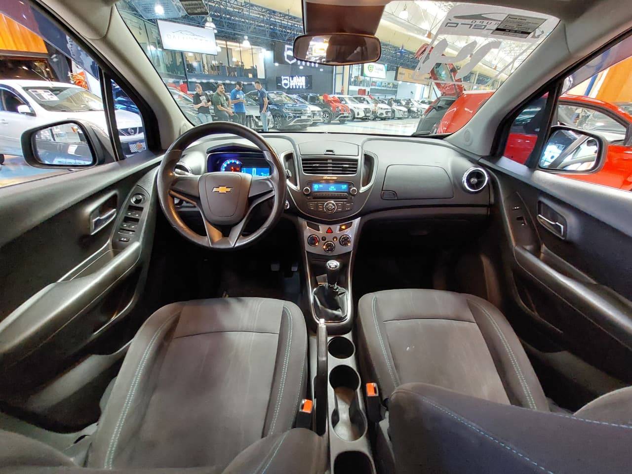 CHEVROLET TRACKER