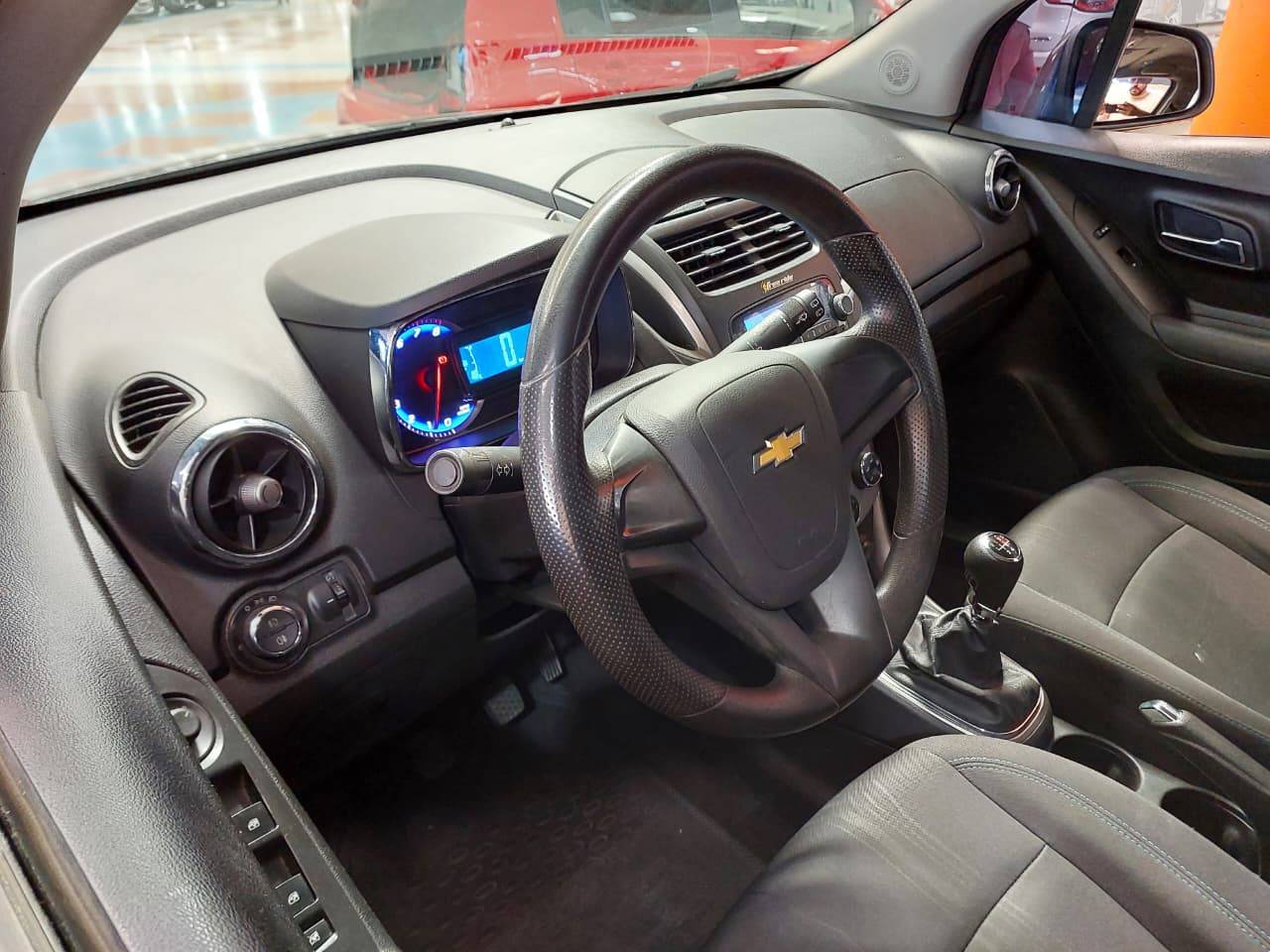 CHEVROLET TRACKER