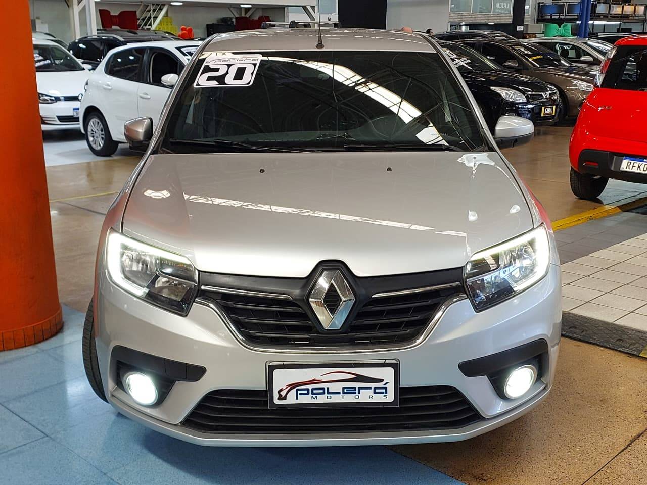 RENAULT SANDERO
