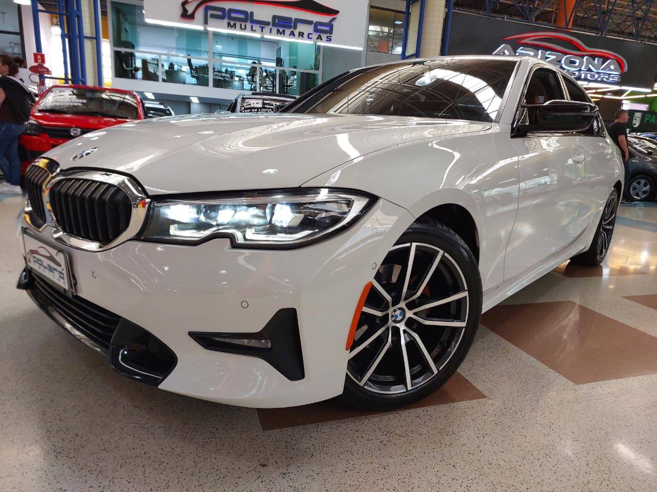 BMW 320i