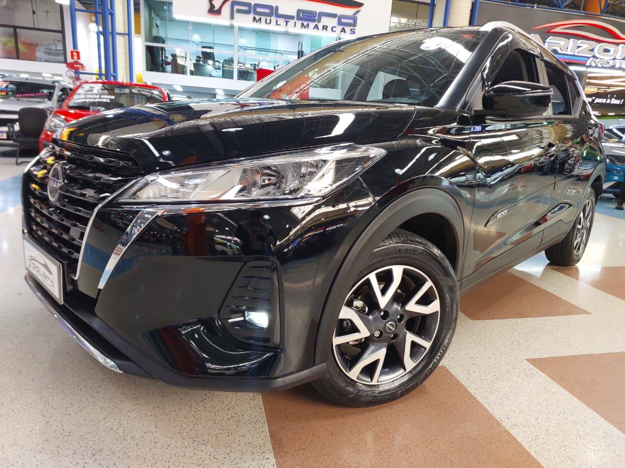 NISSAN KICKS