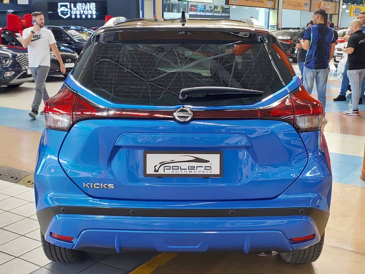 NISSAN KICKS
