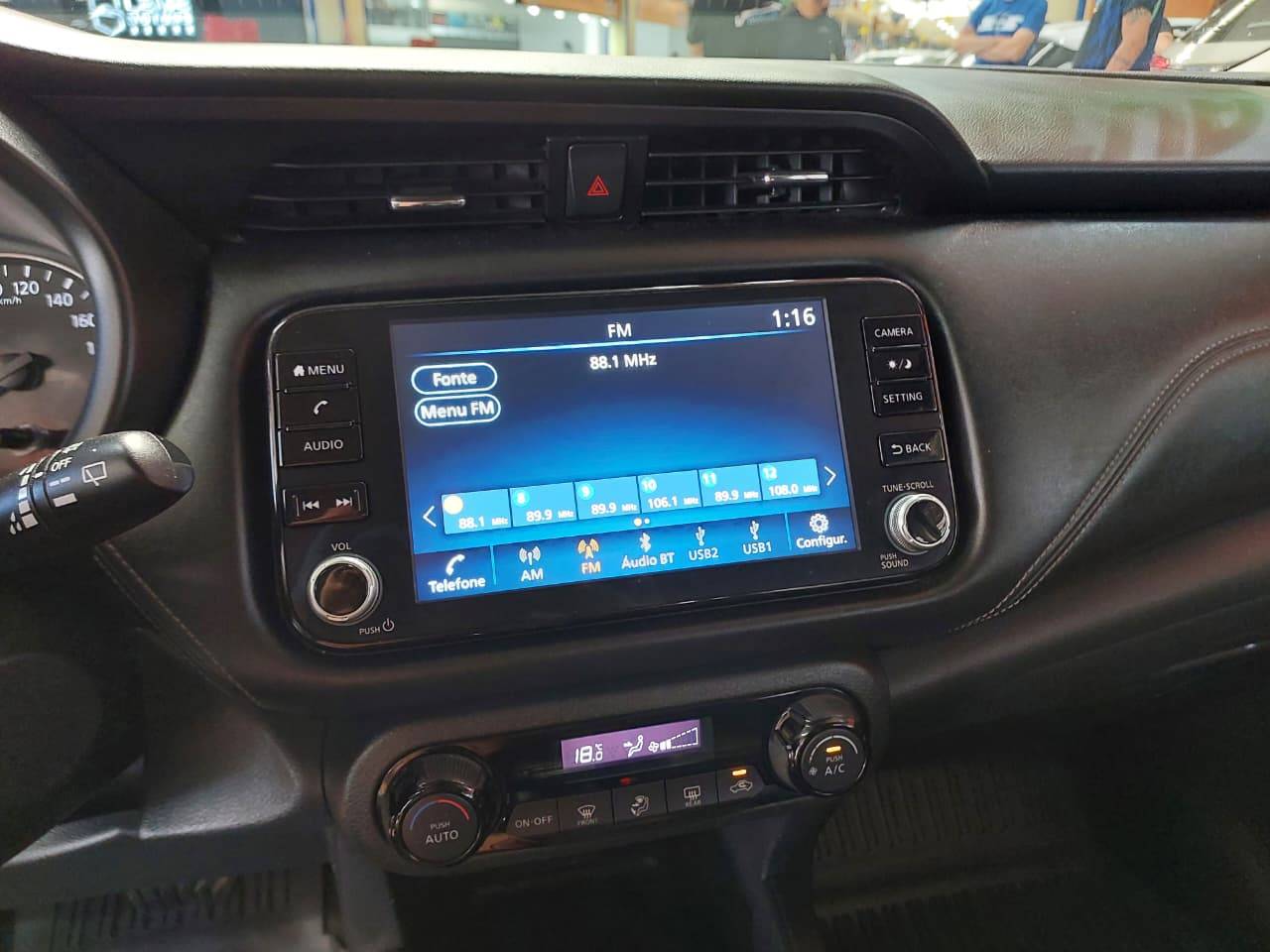 NISSAN KICKS