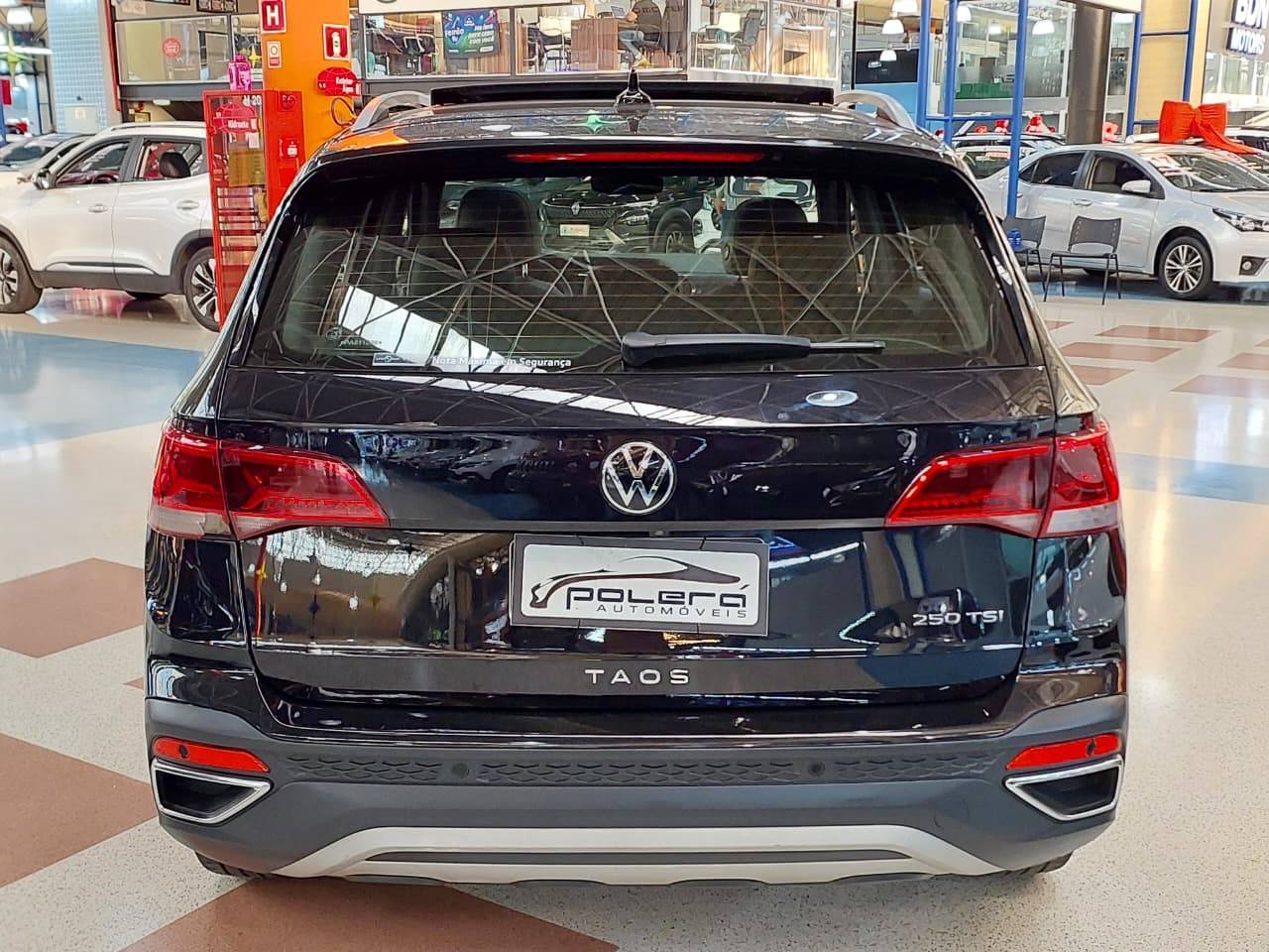 VOLKSWAGEN TAOS