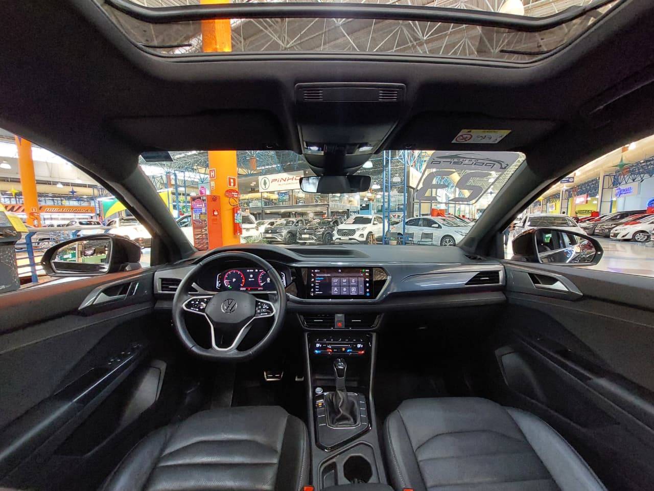 VOLKSWAGEN TAOS