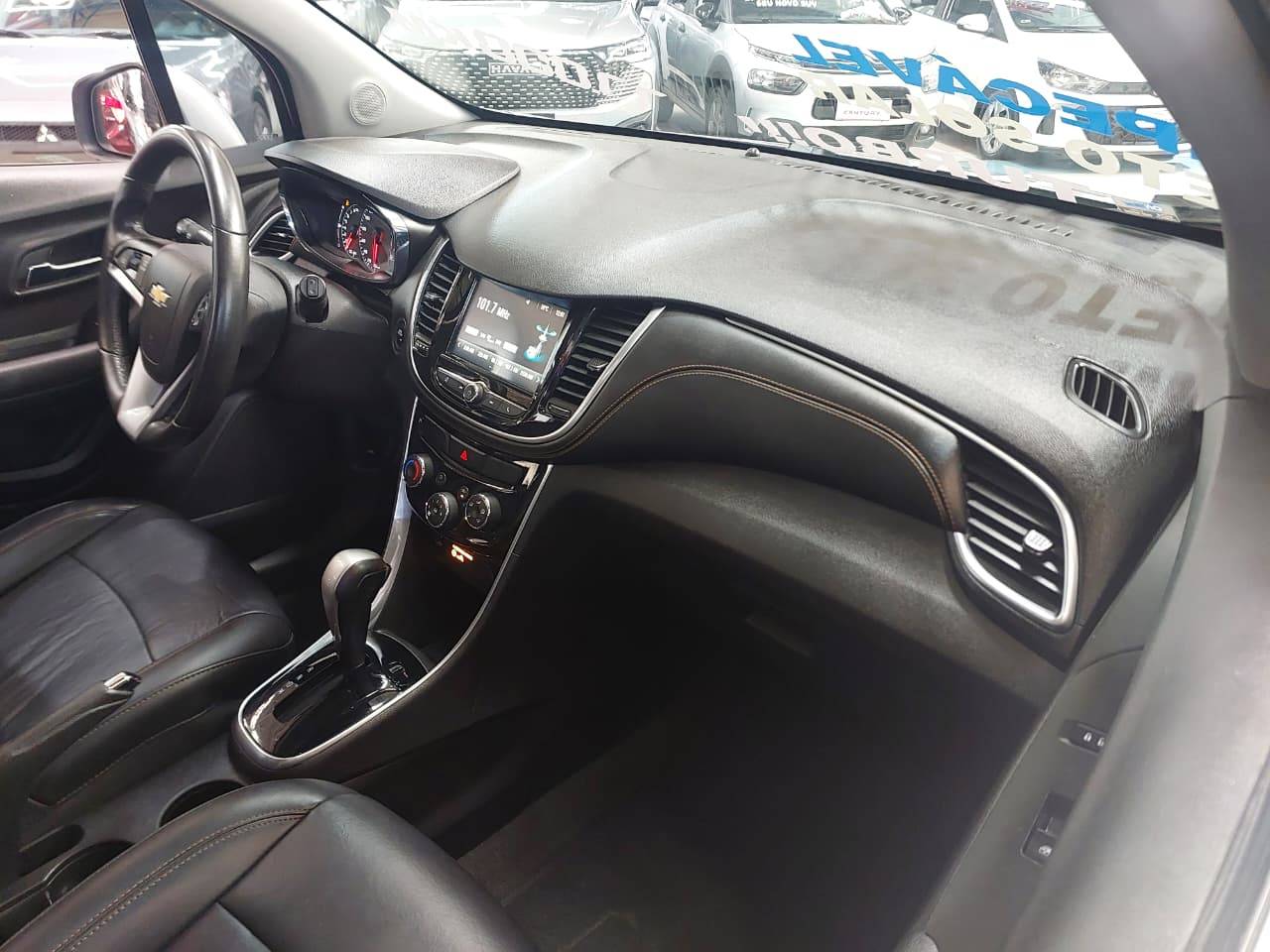CHEVROLET TRACKER