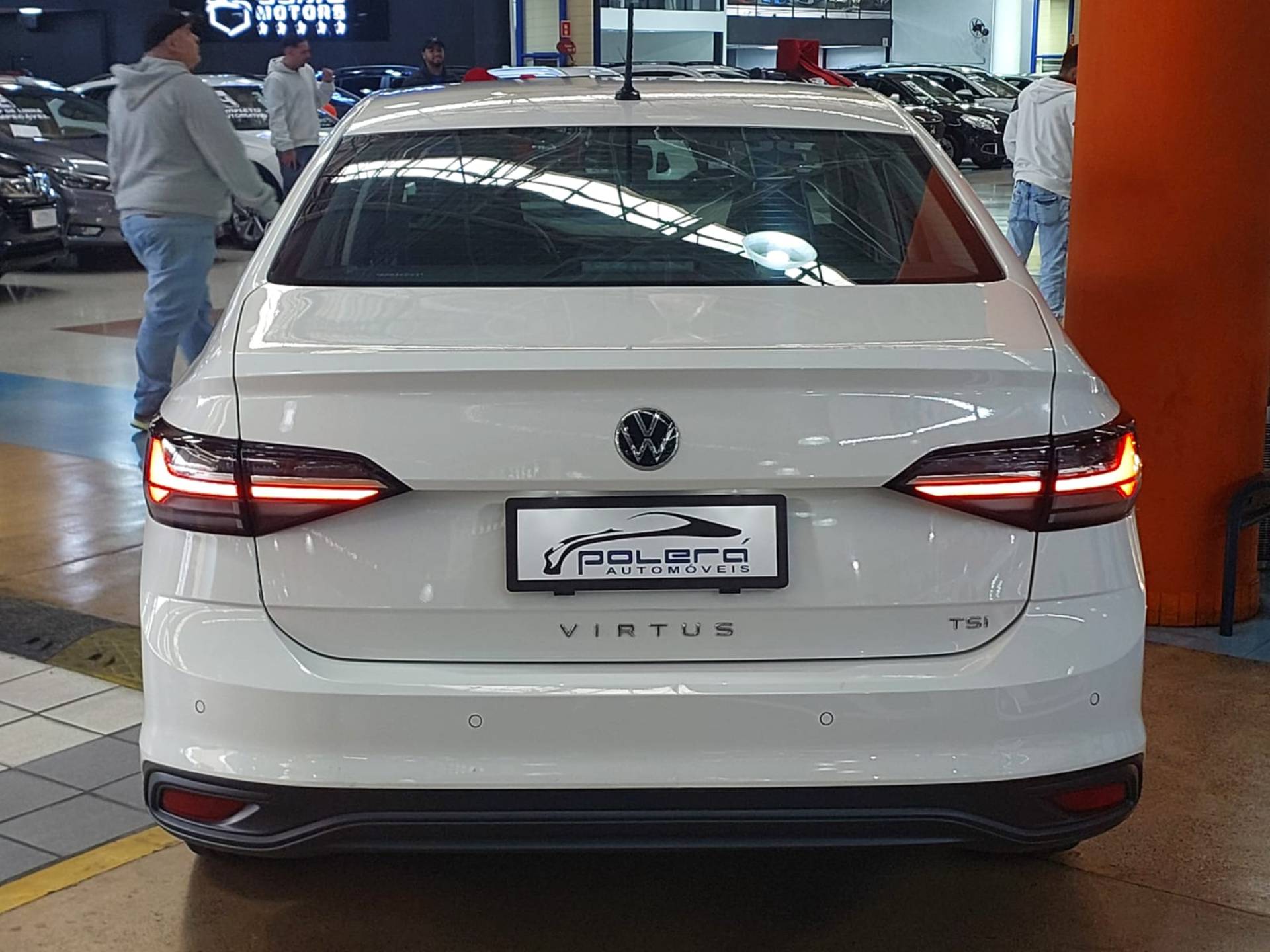 VOLKSWAGEN VIRTUS