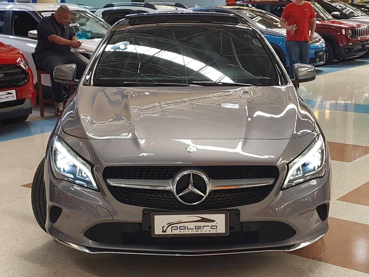 MERCEDES-BENZ CLA 200